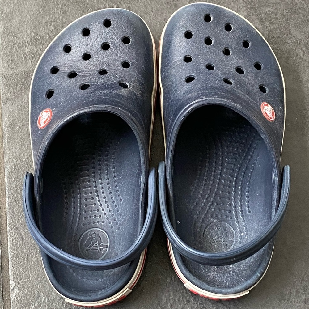 Boys crocs
